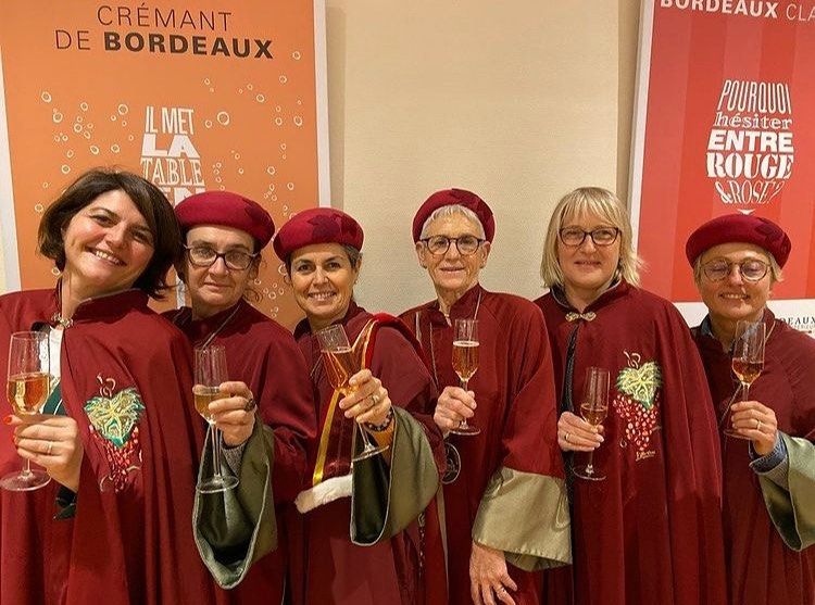 Confréries vins Bordeaux : l'Ordre des vignerons de Bordeaux et Bordeaux supérieur